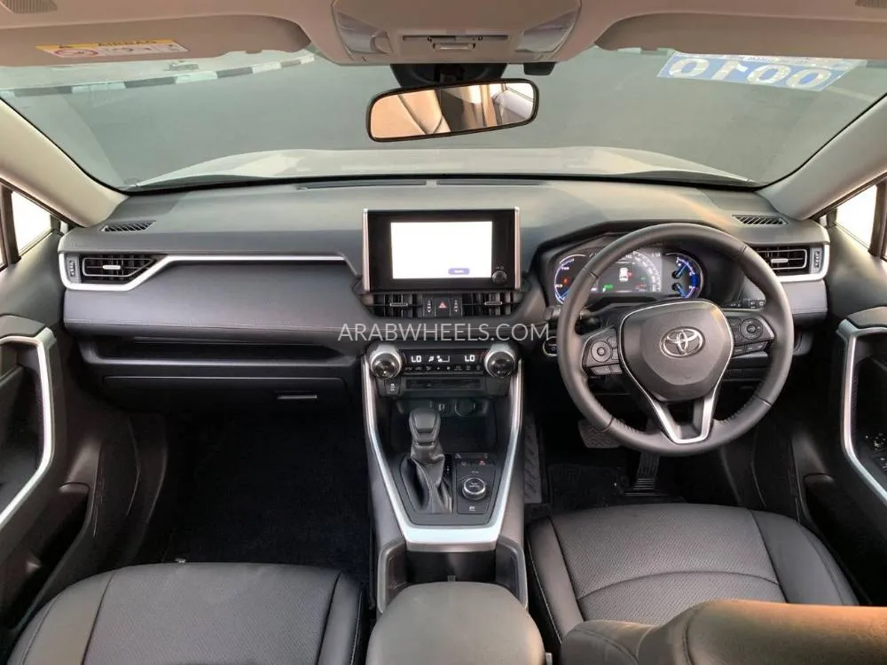 Toyota Rav4 2025 for Sale in Dubai Image-10
