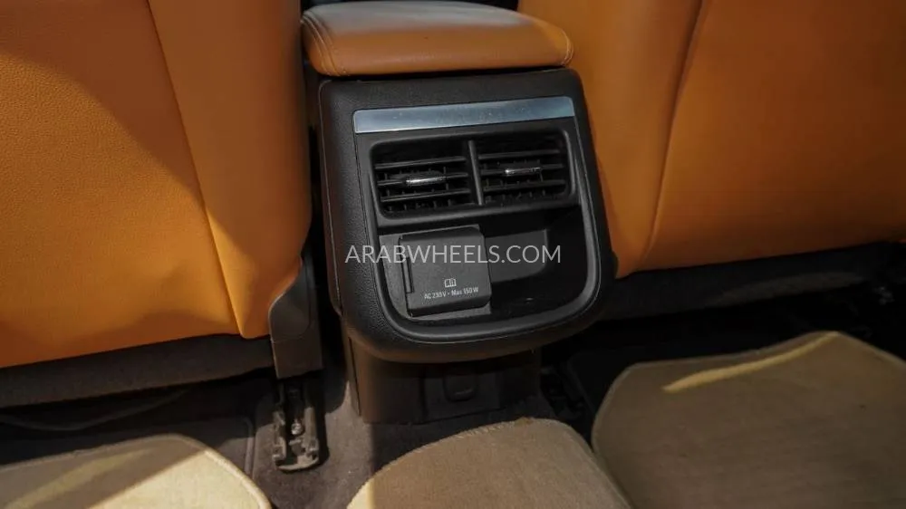 Chevrolet Impala 2016 for Sale in Sharjah Image-8