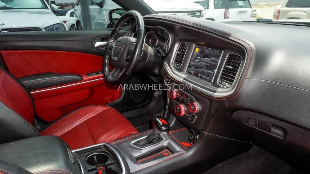 Dodge Charger 2020 for Sale in Sharjah Image-10