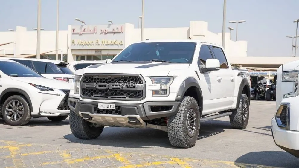 Ford F 150 2020 for Sale in Sharjah Image-3