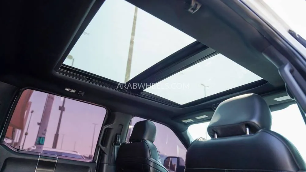 Ford F 150 2020 for Sale in Sharjah Image-10