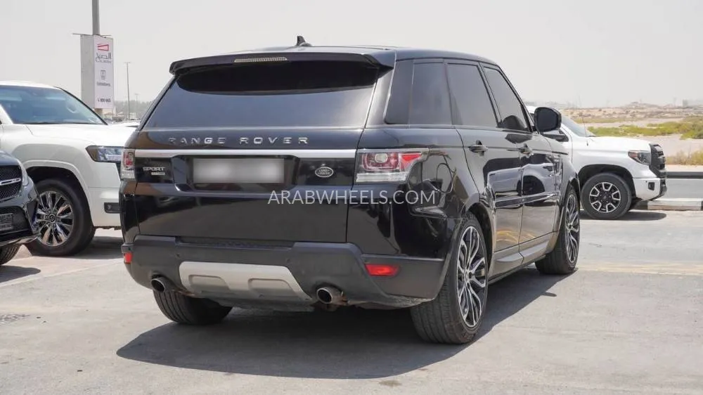 Land Rover Range Rover Sport 2016 for Sale in Sharjah Image-16