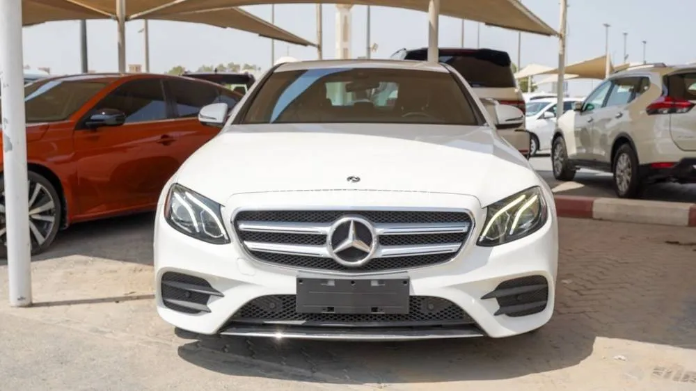 Mercedes Benz E Class 2018 for Sale in Sharjah Image-2