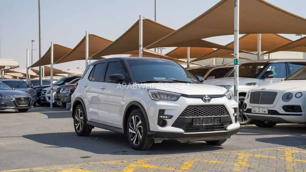 Toyota Raize 2024 for Sale in Sharjah Image-1