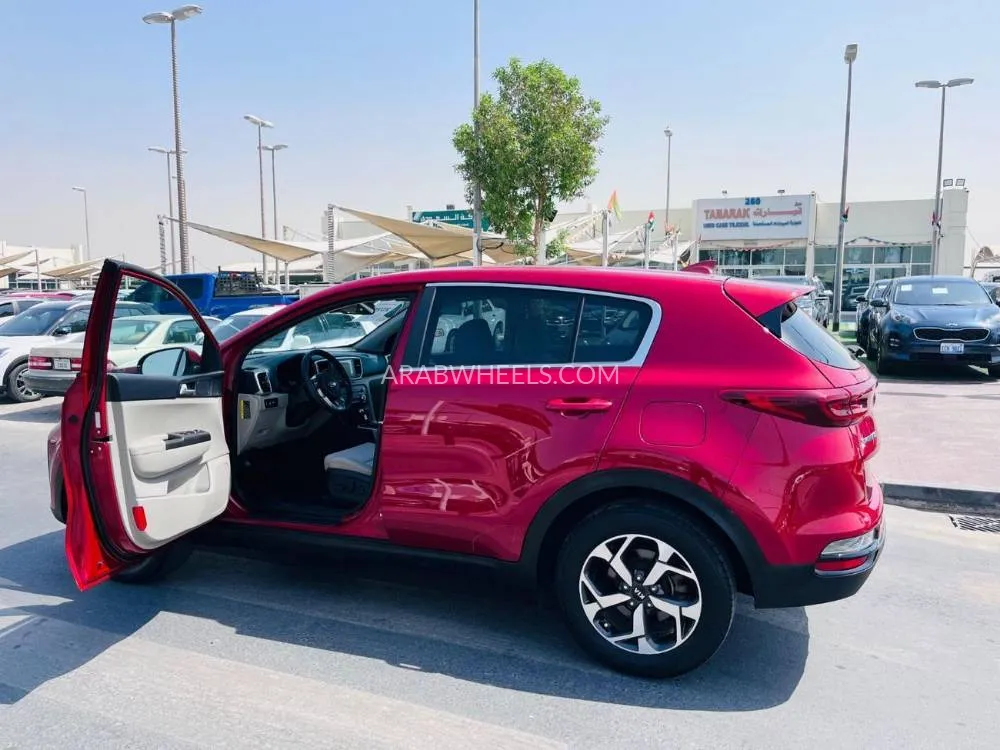 Kia Sportage 2020 for Sale in Sharjah Image-14