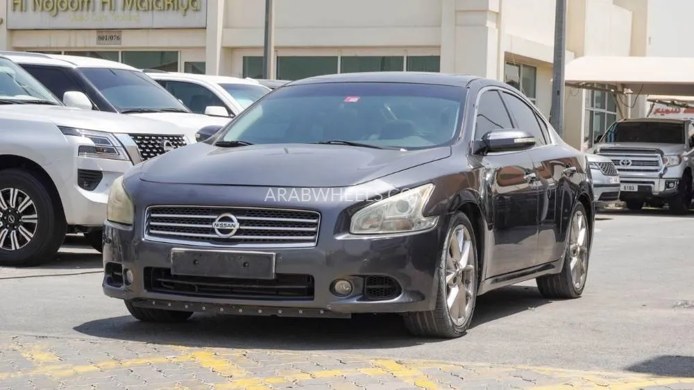 Nissan Maxima 2010 for Sale in Sharjah Image-3