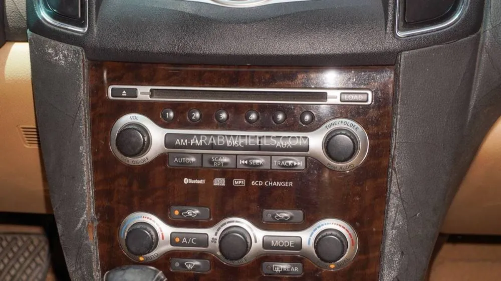 Nissan Maxima 2010 for Sale in Sharjah Image-7