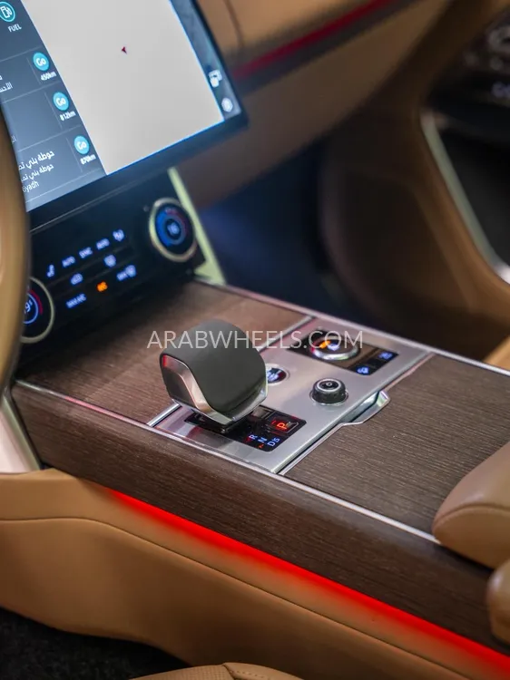 Land Rover Range Rover 2023 for Sale in Dubai Image-17