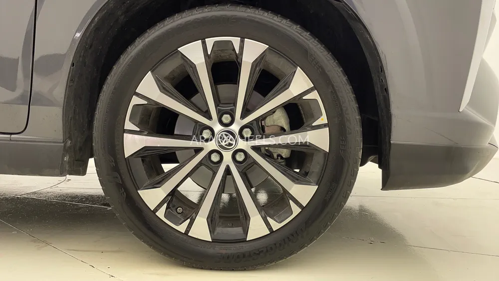 Toyota Veloz 2024 for Sale in Dubai Image-10