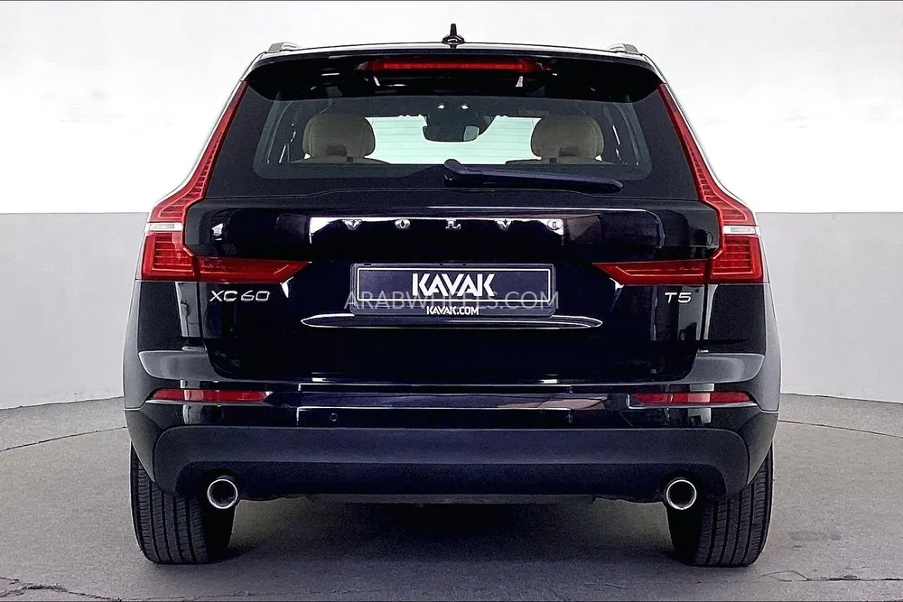 فولفو إكس سي 60 2020 for Sale in دبي Image-5