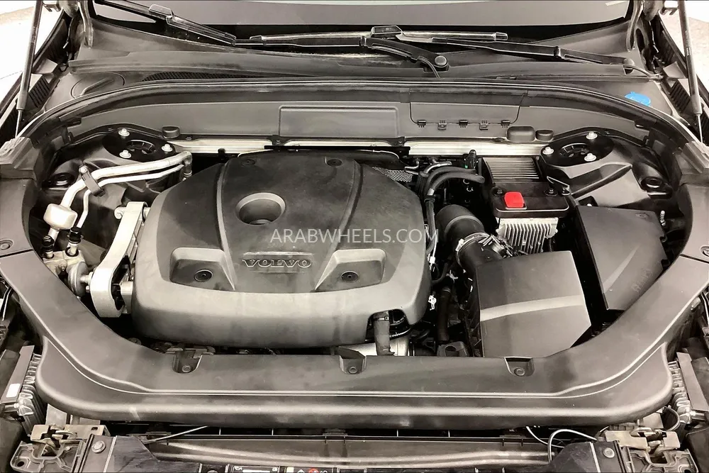 فولفو إكس سي 60 2020 for Sale in دبي Image-22