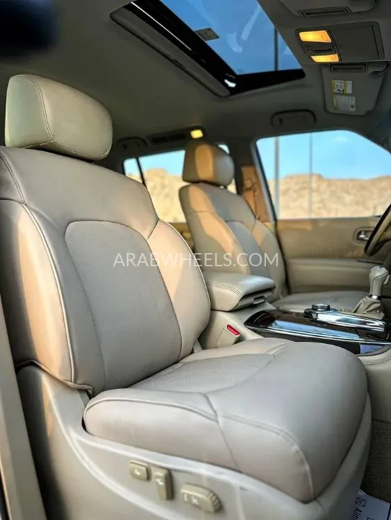 إنفينيتي QX80 2015 for Sale in أبو ظبي Image-2