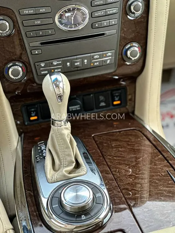 إنفينيتي QX80 2015 for Sale in أبو ظبي Image-11