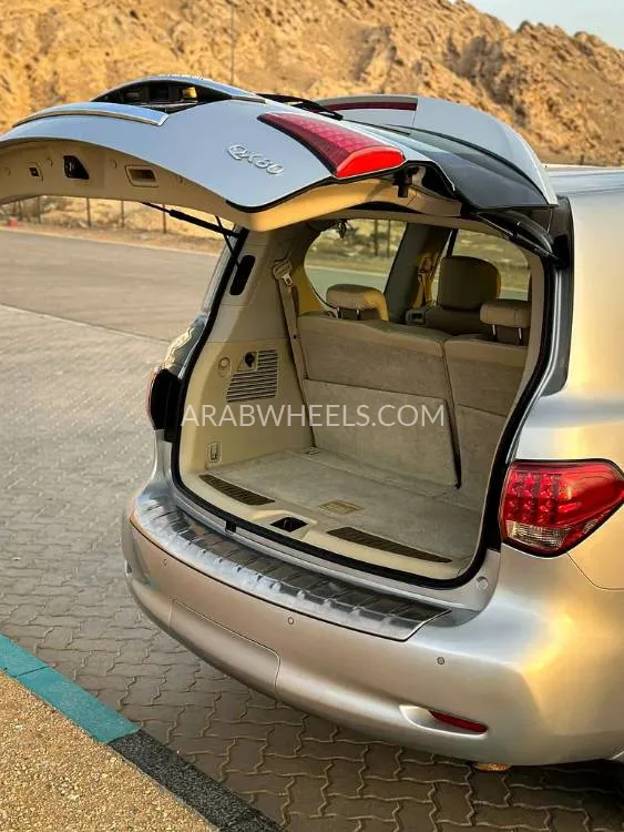 إنفينيتي QX80 2015 for Sale in أبو ظبي Image-18