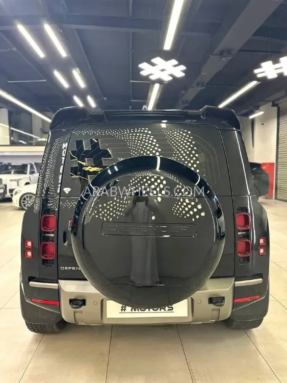 Land Rover Defender 2025 for Sale in Dubai Image-4