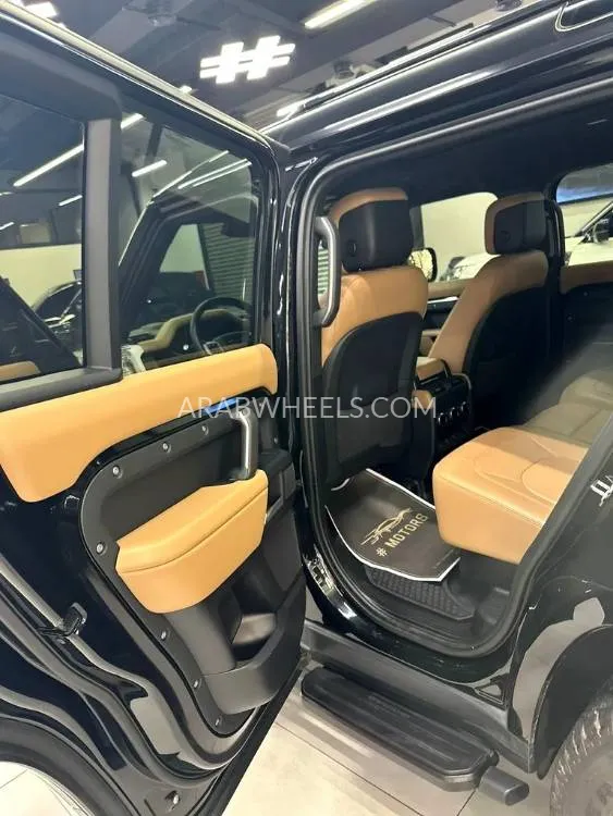 Land Rover Defender 2025 for Sale in Dubai Image-17