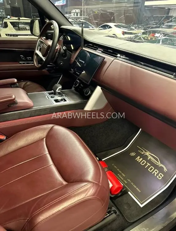 Land Rover Range Rover 2023 for Sale in Dubai Image-5