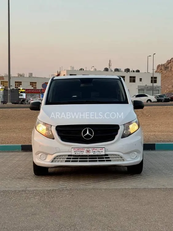 Mercedes Benz V Class 2018 for Sale in Abu Dhabi Image-15