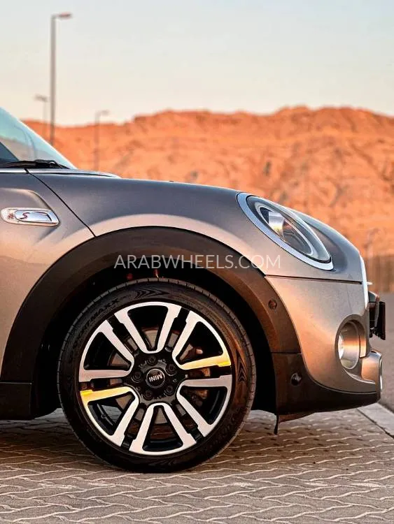 Mini Cooper 2020 for Sale in Abu Dhabi Image-7