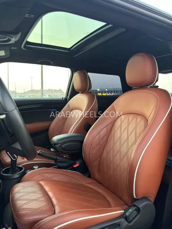 Mini Cooper 2023 for Sale in Abu Dhabi Image-9