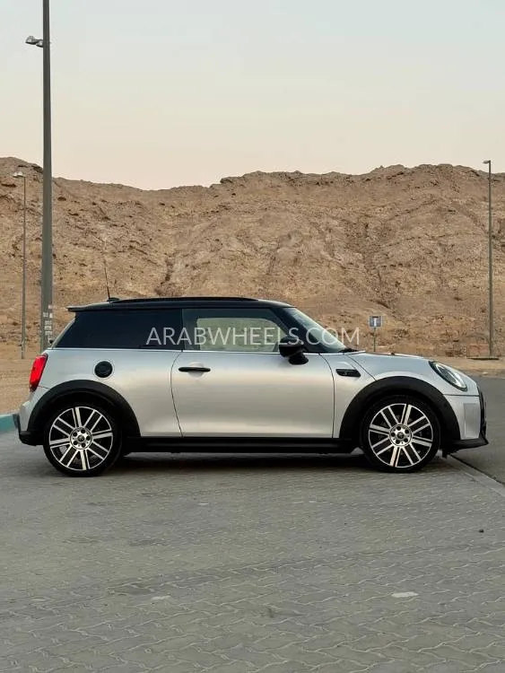 Mini Cooper 2023 for Sale in Abu Dhabi Image-15
