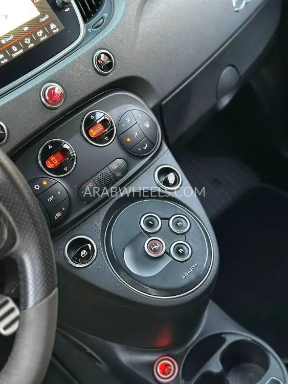 Abarth 595 2018 for Sale in Sharjah Image-11