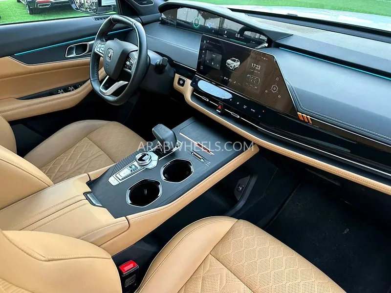 Changan Uni K 2024 for Sale in Sharjah Image-5