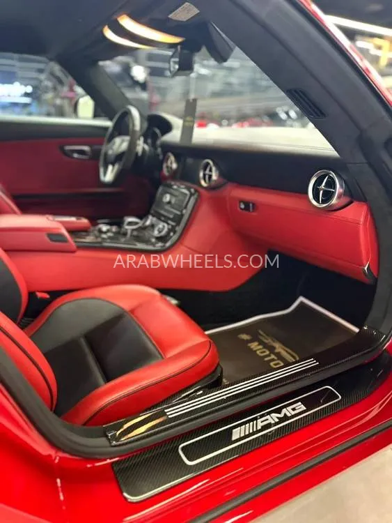 Mercedes Benz SLS AMG 2012 for Sale in Dubai Image-9