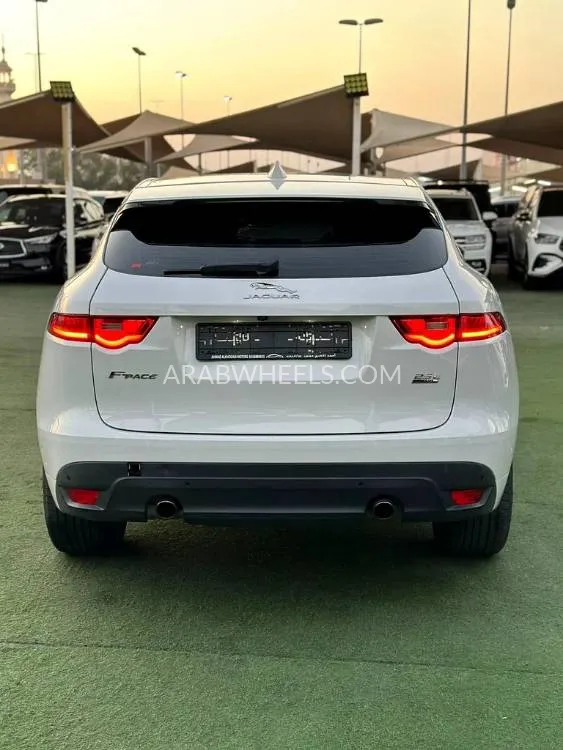 Jaguar F Pace 2019 for Sale in Sharjah Image-11