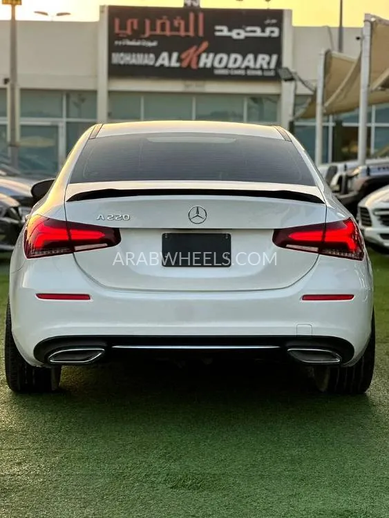 مرسيدس بنز كلاس A 2019 for Sale in الشارقة Image-5