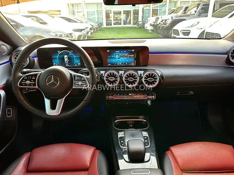 مرسيدس بنز كلاس A 2019 for Sale in الشارقة Image-9
