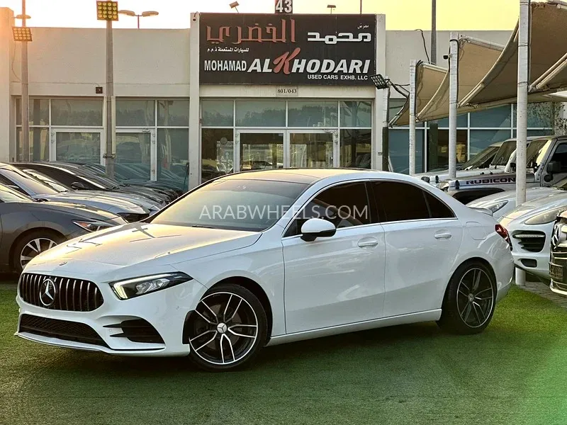 مرسيدس بنز كلاس A 2019 for Sale in الشارقة Image-17