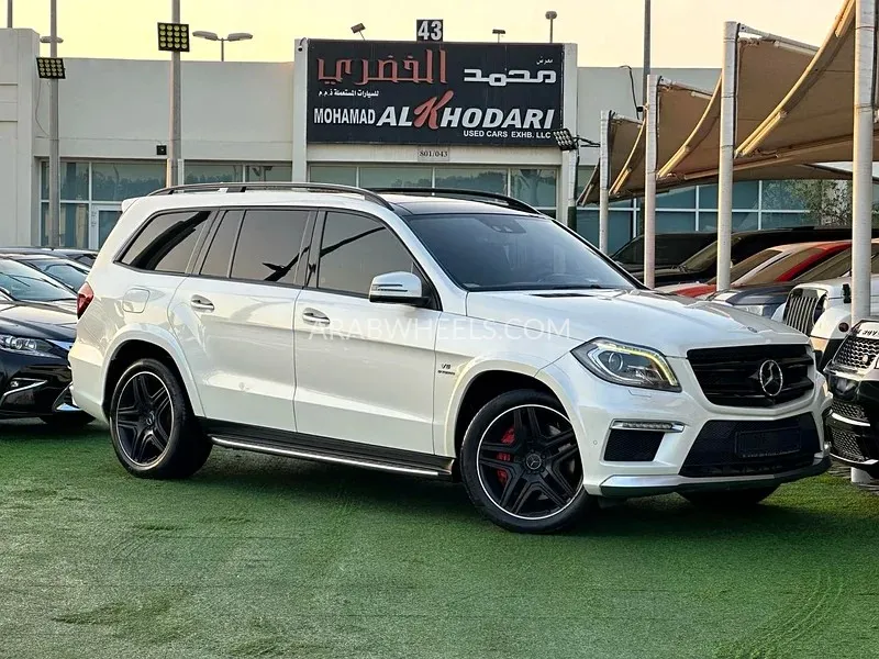 Mercedes Benz GL Class 2016 for Sale in Sharjah Image-4