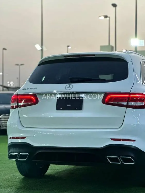 Mercedes Benz GLC Class 2019 for Sale in Sharjah Image-10