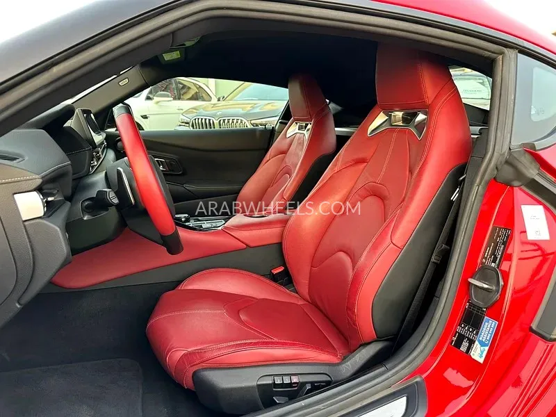 Toyota Supra 2020 for Sale in Sharjah Image-4