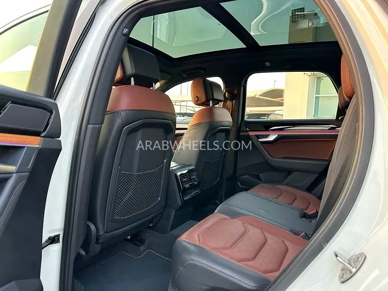  فولكس واجن طوارق 2018 for Sale in الشارقة Image-9