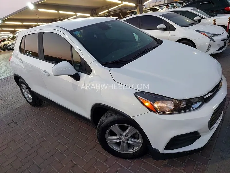 Chevrolet Trax 2021 for Sale in Sharjah Image-2