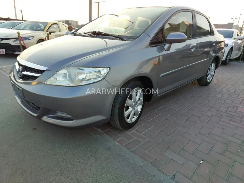 Honda City 2006 for Sale in Sharjah Image-11