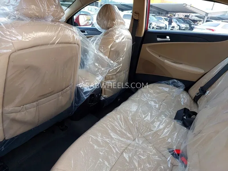 Hyundai Sonata 2014 for Sale in Sharjah Image-17