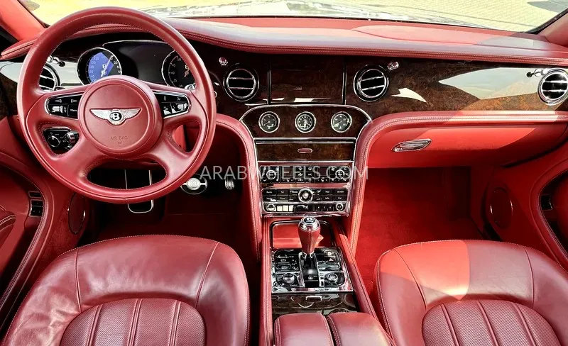 Bentley Mulsanne 2013 for Sale in Sharjah Image-12