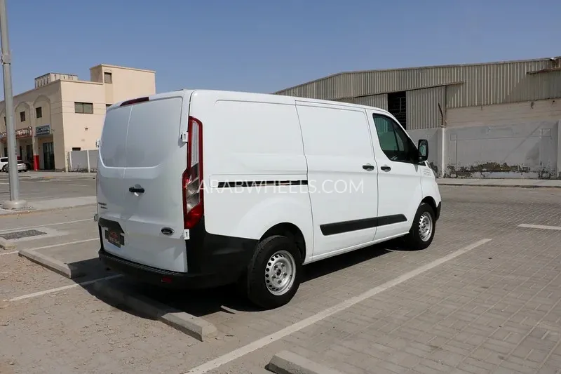 Ford Transit 2019 for Sale in Abu Dhabi Image-6