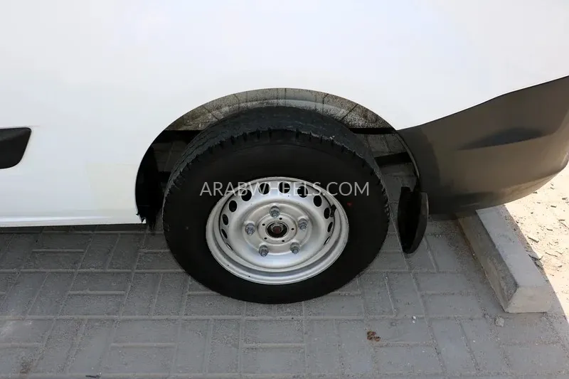 Ford Transit 2019 for Sale in Abu Dhabi Image-17