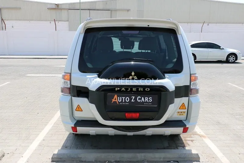 Mitsubishi Pajero 2020 for Sale in Abu Dhabi Image-3