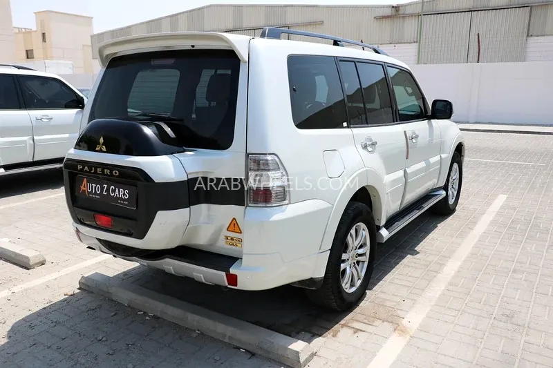 Mitsubishi Pajero 2020 for Sale in Abu Dhabi Image-6