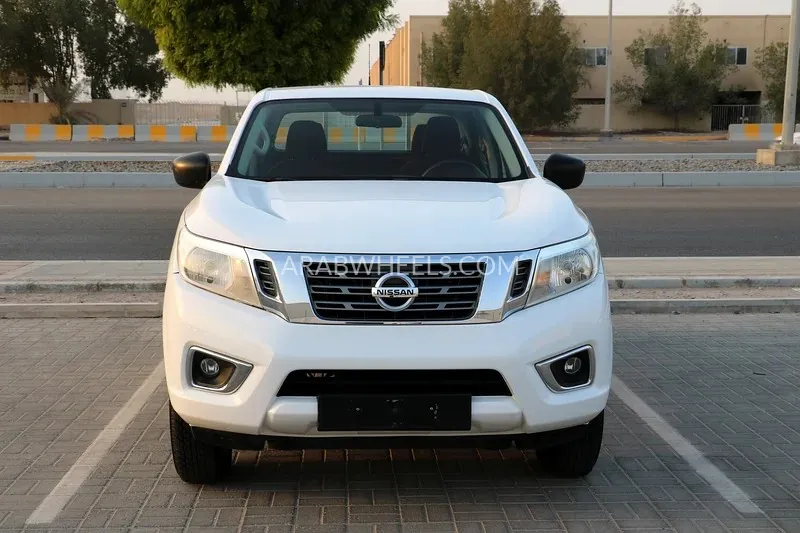 Nissan Navara 2022 for Sale in Abu Dhabi Image-5