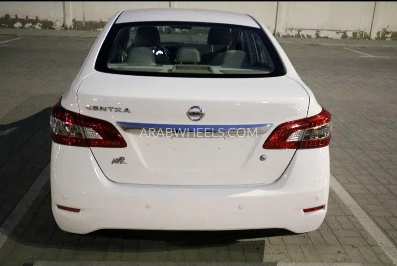 Nissan Sentra 2020 for Sale in Abu Dhabi Image-6