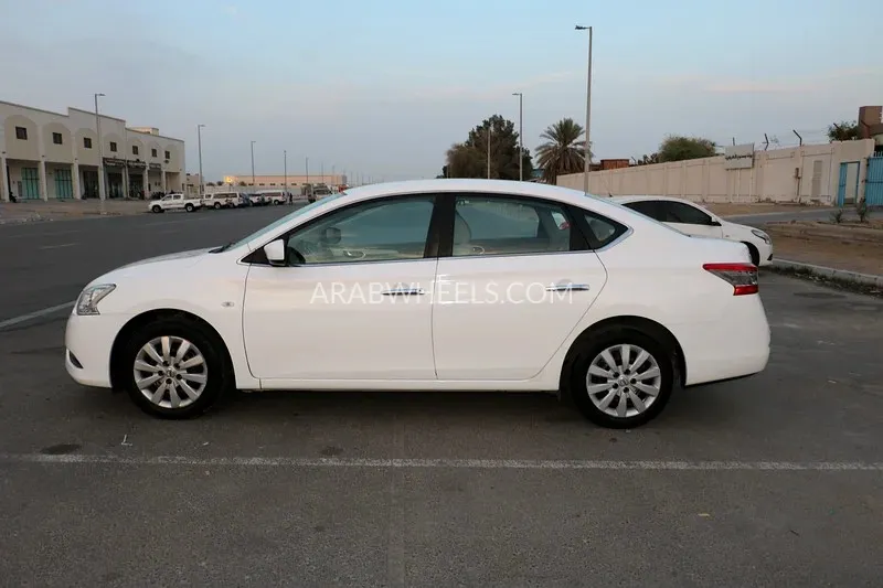 Nissan Sentra 2020 for Sale in Abu Dhabi Image-6
