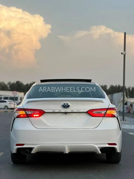 Toyota Camry 2019 for Sale in Sharjah Image-5