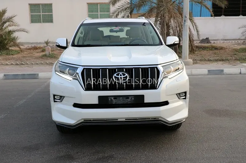 Toyota Land Cruiser Prado 2019 for Sale in Abu Dhabi Image-2