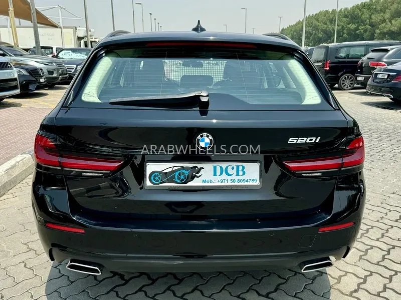 BMW 5 series 2023 for Sale in Sharjah Image-5